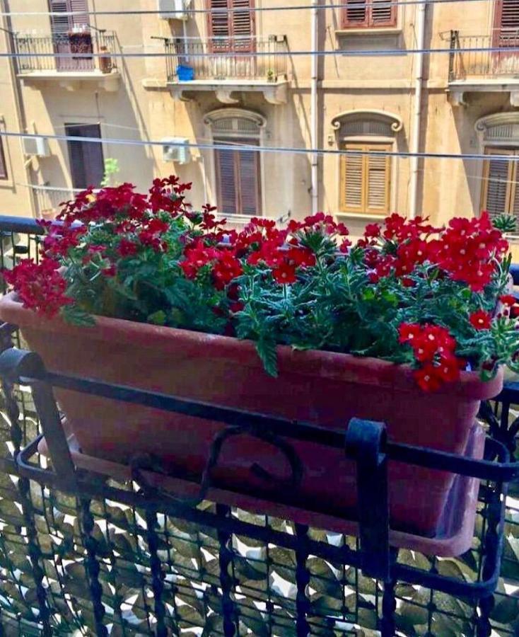 Via Aurispa 60 Palermo Exterior photo